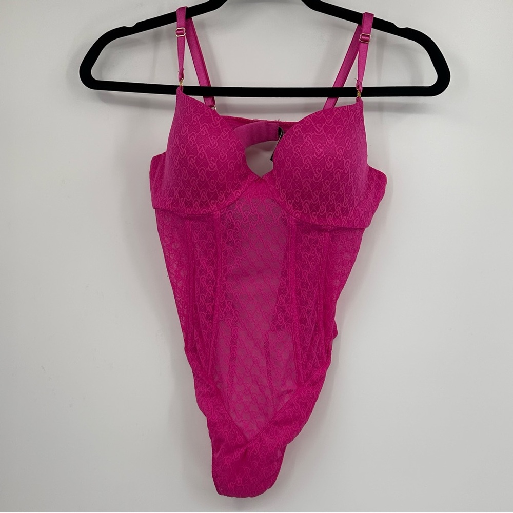 Victoria’s Secret Very Sexy Icon Pink Lace Teddy size M F0030